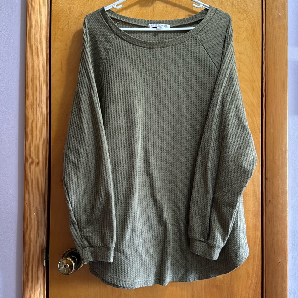 Chic Soul Women’s Waffle Oversized Tunic size 1XL in Olive Green